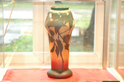 DAUM vase