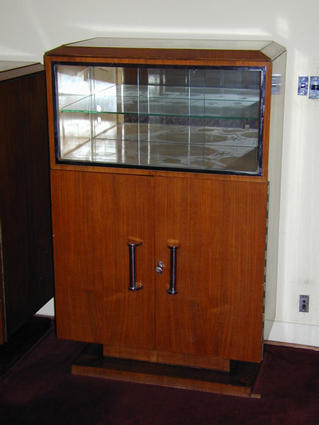 1930 display cabinet