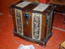 Napoleon III chest