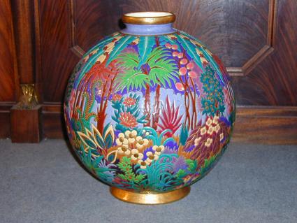 Rare vase LONGWY