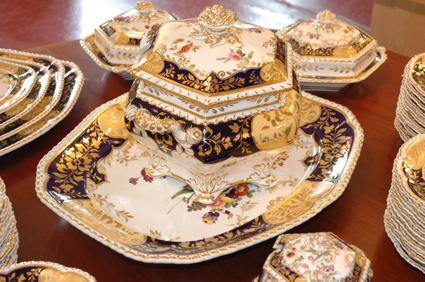 19th century porcelain dinner service