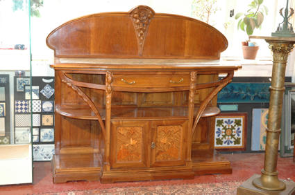 MAJORELLE sideboard