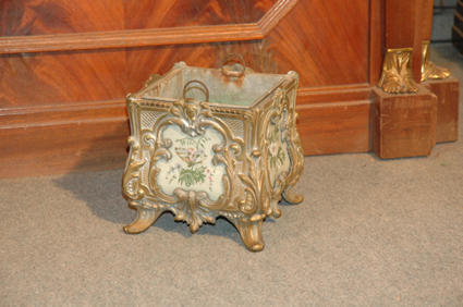 Napoleon III flowerpot holder