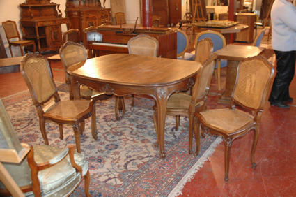 Late 19th c. Louis XV-style dining-room suite