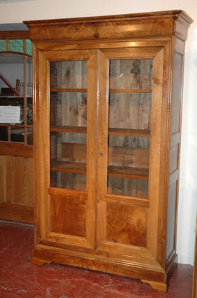 Armoire Louis Philippe