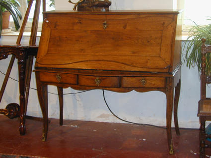 Louis XV desk