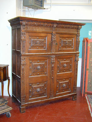 17th century piece of furniture