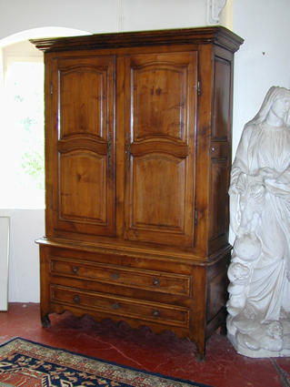 18th century armoire "pantalonniere"