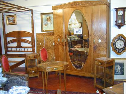GAUTHIER POINSIGNON bedroom furniture