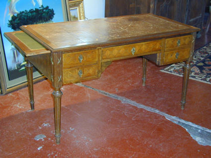 Louis XVI-style desk