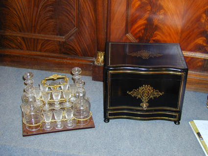 Napoleon III drinks cabinet