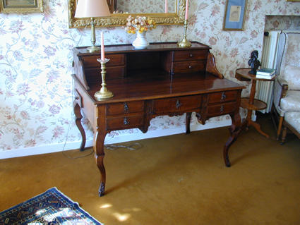 18th century desk