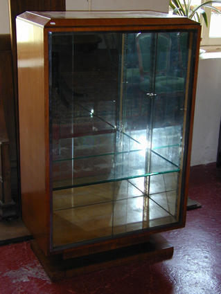 1930s display cabinet