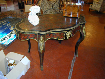 Napoleon III living room table