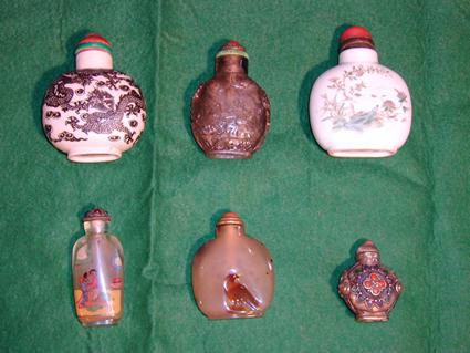 Collection of 43 Chinese snuffboxes