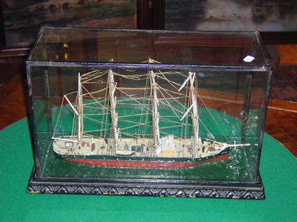 Maquette de bateau XIXe