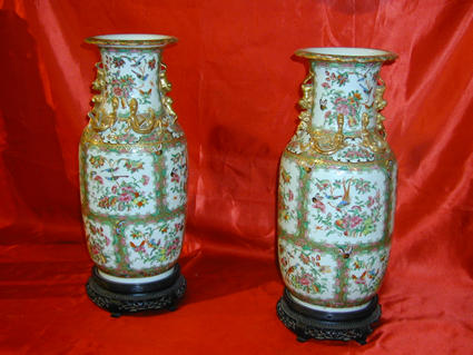 Vases en porcelaine de Canton fin XIXe