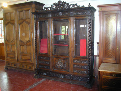 Louis XIII-style bookcase